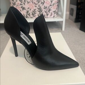 Steve Madden Dolly Cutout Heels